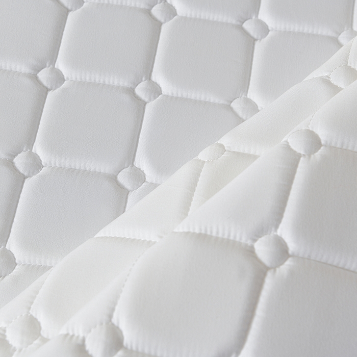 91家纺网 家纺一手货源 找家纺 美克家居2025新款加厚防水软床垫 A级软垫白【不防水加厚款】