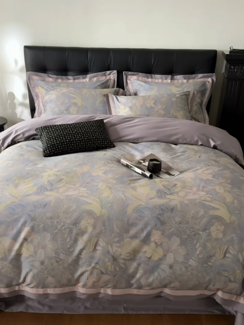 91家纺网 家纺一手货源 找家纺 由丽家纺 2025新款数码印花双层边拼角活性数码印花四件套（控价券后399起） 叶景-紫