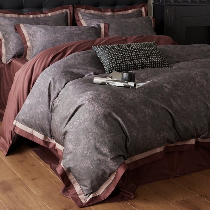 91家纺网 家纺一手货源 找家纺 由丽家纺 2025新款数码印花双层边拼角活性数码印花四件套（控价券后399起） 浮世-紫