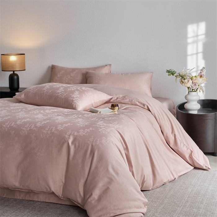 91家纺网 家纺一手货源 找家纺 亿梵家居 2025新款高端A类长绒棉四件套全棉提花轻奢全棉四件套 赫本-柔光粉