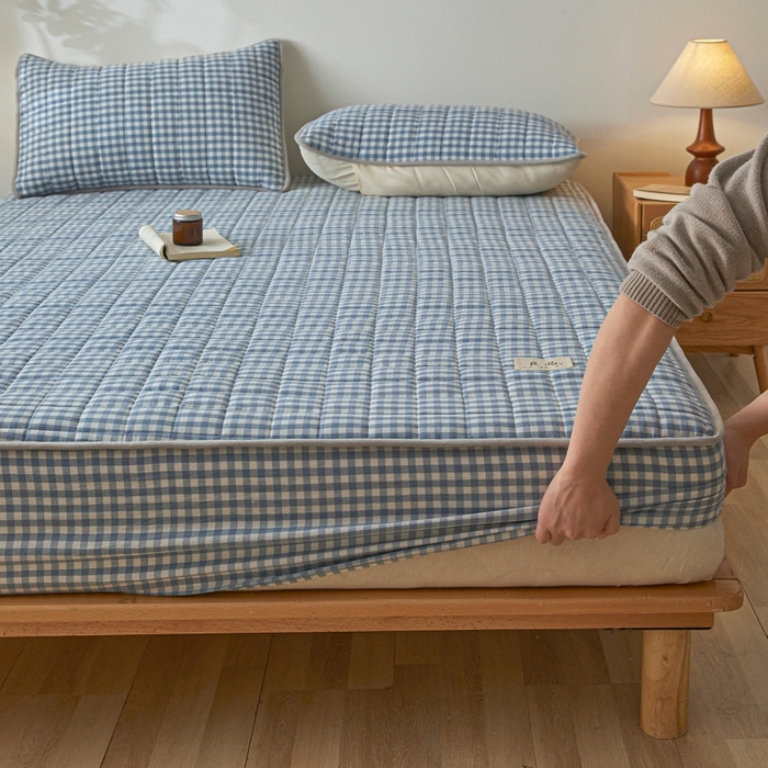 91家纺网 家纺一手货源 找家纺 伊人坊 2025新款A类全棉色织水洗棉大豆夹棉床笠 艾格 浅蓝