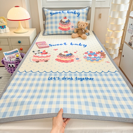 柒月家居 2025新款大版数码印花冰丝席（学生床） 蛋糕派对