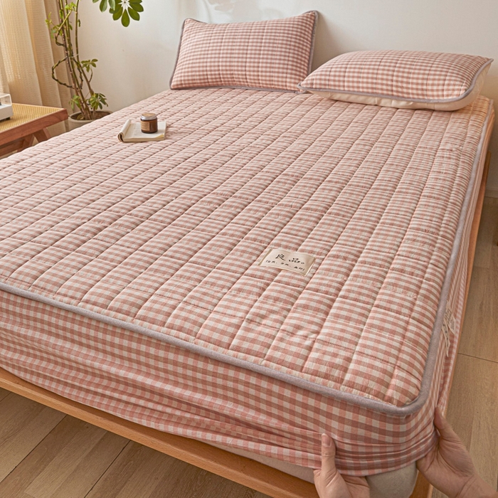 91家纺网 家纺一手货源 找家纺 伊人坊 2025新款A类全棉色织水洗棉大豆夹棉床笠 艾格 浅粉