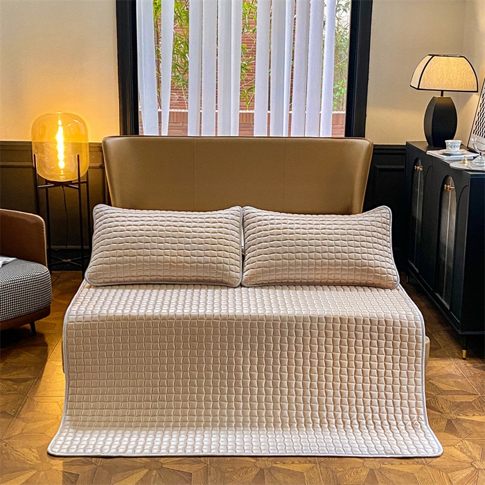 91家纺网 家纺一手货源 找家纺 罗优家纺 2025新款冰丝绸冰块凉席 炫丽金