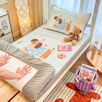 91家纺网 家纺一手货源 找家纺 （总）柒月家居 2025新款大版冰丝床笠（学生床）