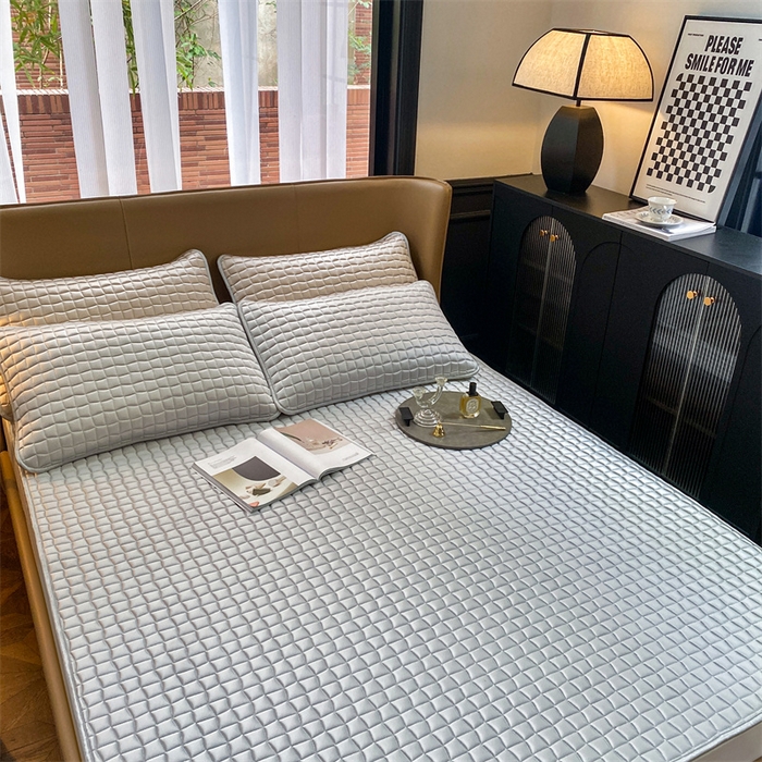 91家纺网 家纺一手货源 找家纺 （总）罗优家纺 2025新款冰丝绸冰块凉席