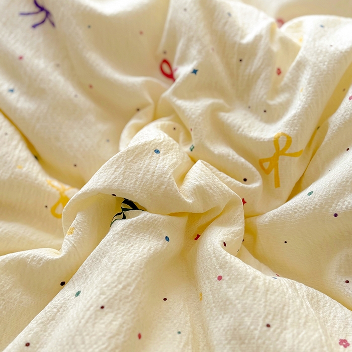 91家纺网 家纺一手货源 找家纺 仟网汇 2025新款皱皱纱花边床裙四件套多功能夏被夏凉被空调被四件套四季通用 芝士泡芙