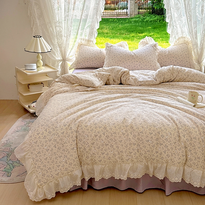 91家纺网 家纺一手货源 找家纺 仟网汇 2025新款皱皱纱花边床裙四件套多功能夏被夏凉被空调被四件套四季通用 花丛兔