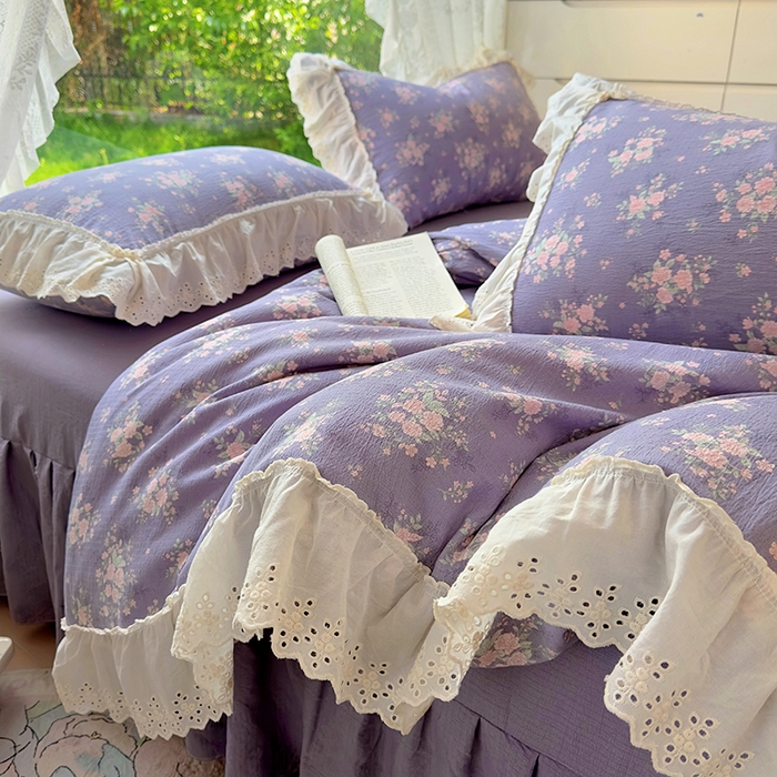 91家纺网 家纺一手货源 找家纺 仟网汇 2025新款皱皱纱花边床裙四件套多功能夏被夏凉被空调被四件套四季通用 丁香紫