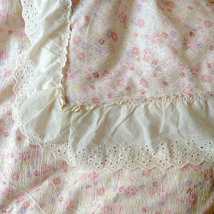 91家纺网 家纺一手货源 找家纺 仟网汇 2025新款皱皱纱花边床裙四件套多功能夏被夏凉被空调被四件套四季通用 桃花灼灼