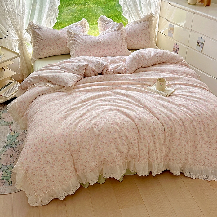 91家纺网 家纺一手货源 找家纺 仟网汇 2025新款皱皱纱花边床裙四件套多功能夏被夏凉被空调被四件套四季通用 桃花灼灼