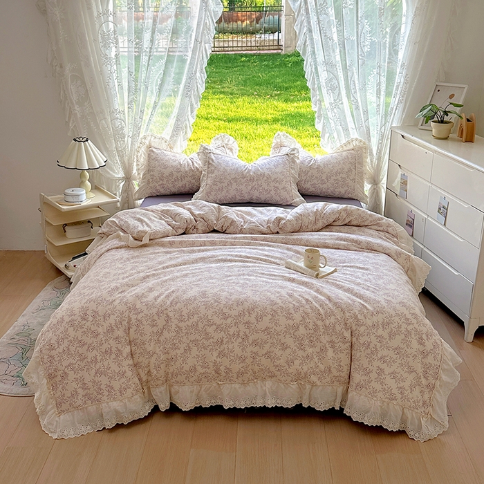 91家纺网 家纺一手货源 找家纺 仟网汇 2025新款皱皱纱花边床裙四件套多功能夏被夏凉被空调被四件套四季通用 风信紫