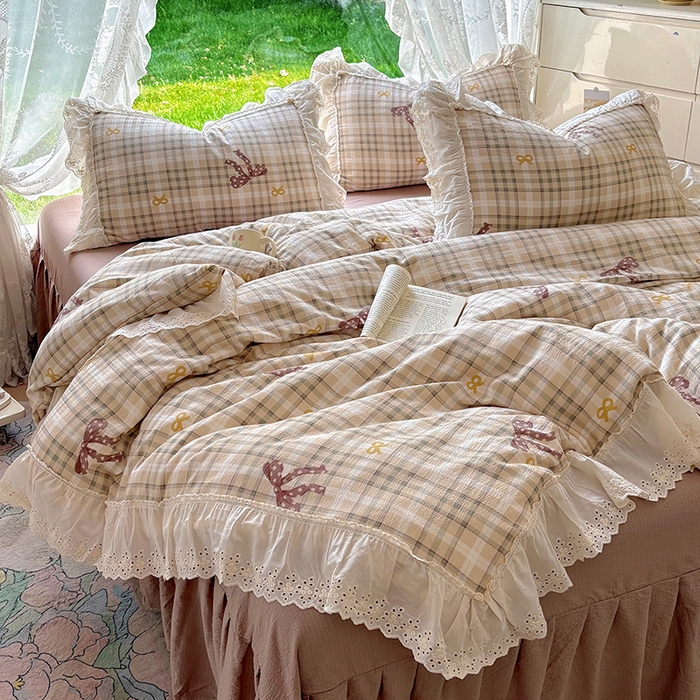 91家纺网 家纺一手货源 找家纺 仟网汇 2025新款皱皱纱花边床裙四件套多功能夏被夏凉被空调被四件套四季通用 可可甜心