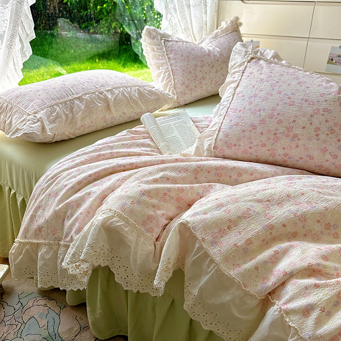 91家纺网 家纺一手货源 找家纺 仟网汇 2025新款皱皱纱花边床裙四件套多功能夏被夏凉被空调被四件套四季通用 桃花灼灼