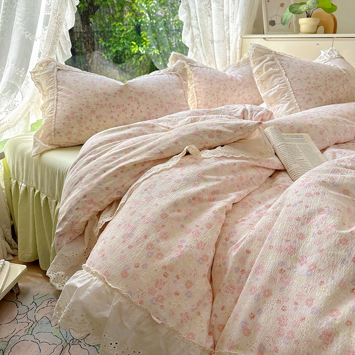 91家纺网 家纺一手货源 找家纺 仟网汇 2025新款皱皱纱花边床裙四件套多功能夏被夏凉被空调被四件套四季通用 桃花灼灼