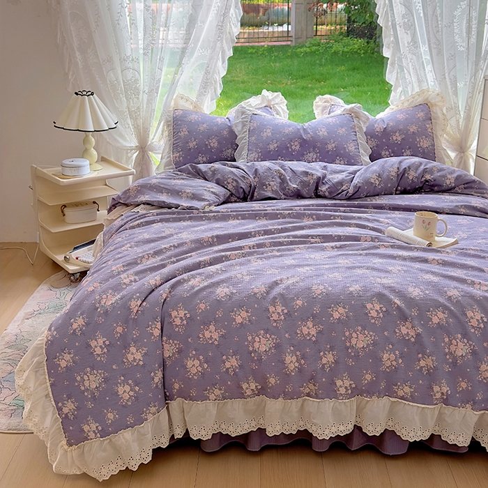 91家纺网 家纺一手货源 找家纺 仟网汇 2025新款皱皱纱花边床裙四件套多功能夏被夏凉被空调被四件套四季通用 丁香紫