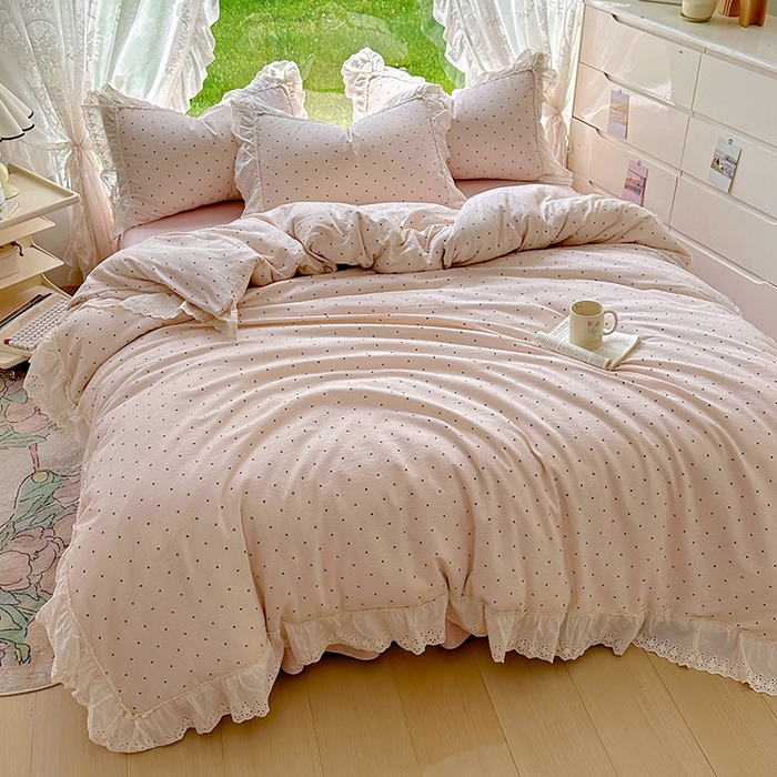 91家纺网 家纺一手货源 找家纺 仟网汇 2025新款皱皱纱花边床裙四件套多功能夏被夏凉被空调被四件套四季通用 甜美波点