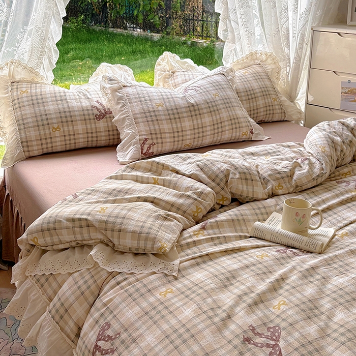 91家纺网 家纺一手货源 找家纺 仟网汇 2025新款皱皱纱花边床裙四件套多功能夏被夏凉被空调被四件套四季通用 可可甜心