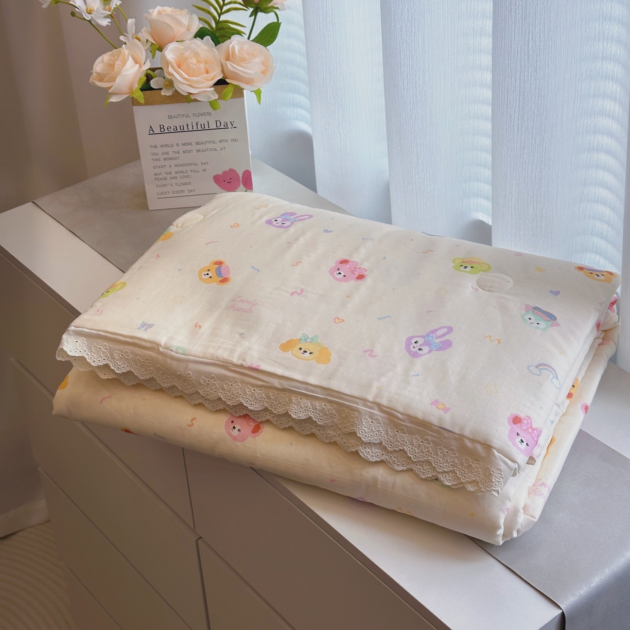 91家纺网 家纺一手货源 找家纺 （总）黛馨 2025春夏新款全棉纯棉A类双层纱工艺款夏被夏凉被空调被四件套蕾丝款