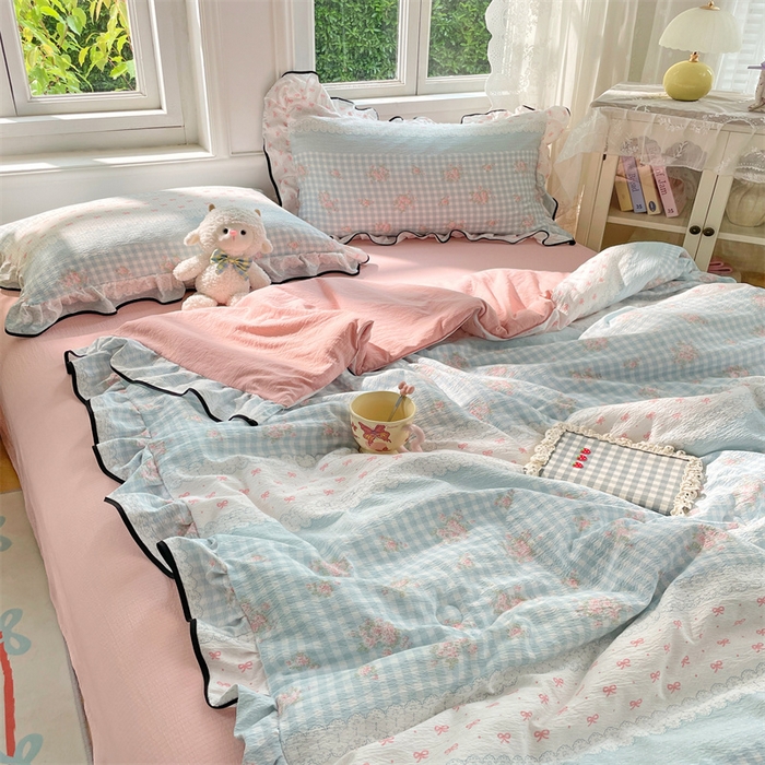 91家纺网 家纺一手货源 找家纺 梦舒羽 2025新款皱皱双层纱花边夏被夏凉被三件套薄被芯宿舍空调被 四件套 浮生若梦