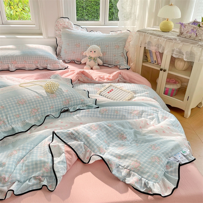 91家纺网 家纺一手货源 找家纺 梦舒羽 2025新款皱皱双层纱花边夏被夏凉被三件套薄被芯宿舍空调被 四件套 浮生若梦