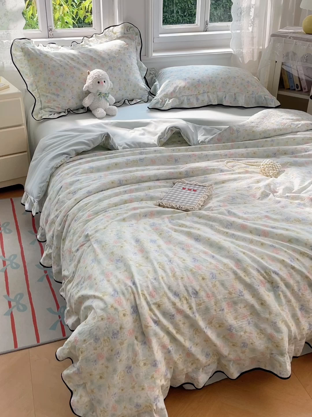 91家纺网 家纺一手货源 找家纺 梦舒羽 2025新款皱皱双层纱花边枕套宿舍情侣枕芯套单人枕头套 春日初见