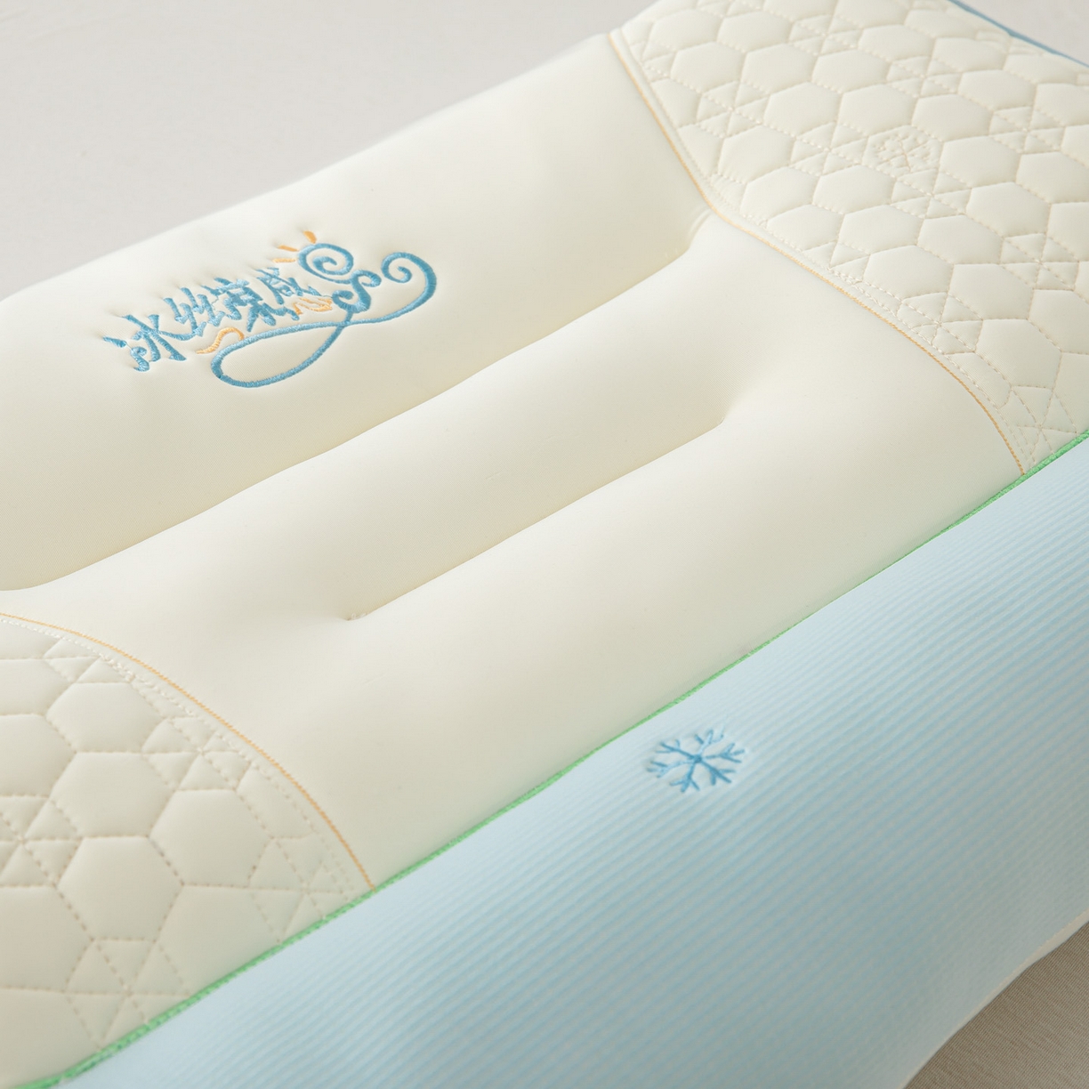 91家纺网 家纺一手货源 找家纺 （总）宇诺家纺 2025新款冰丝牵引枕枕头枕芯