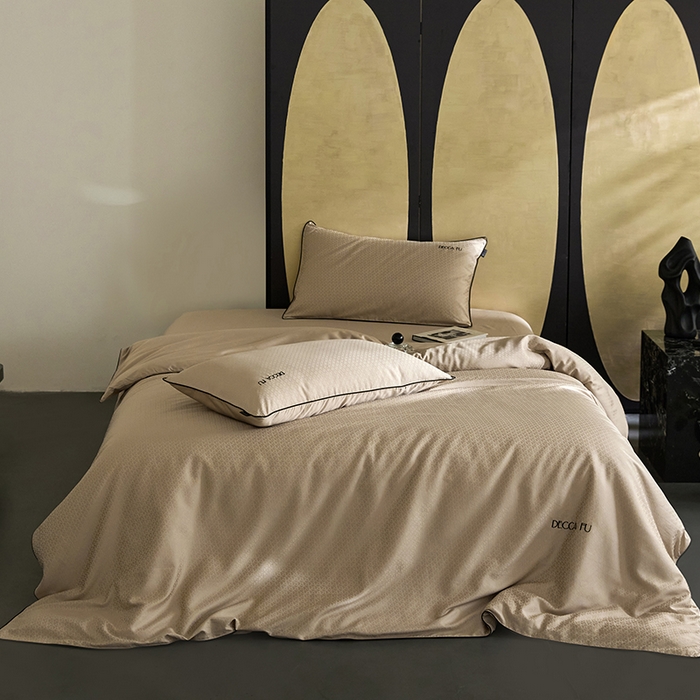 91家纺网 家纺一手货源 找家纺 （总）群鹿蚕丝羽绒馆 2025新款天丝棉提花银线刺绣嵌条麻绳工艺-铂金简奢款四件套