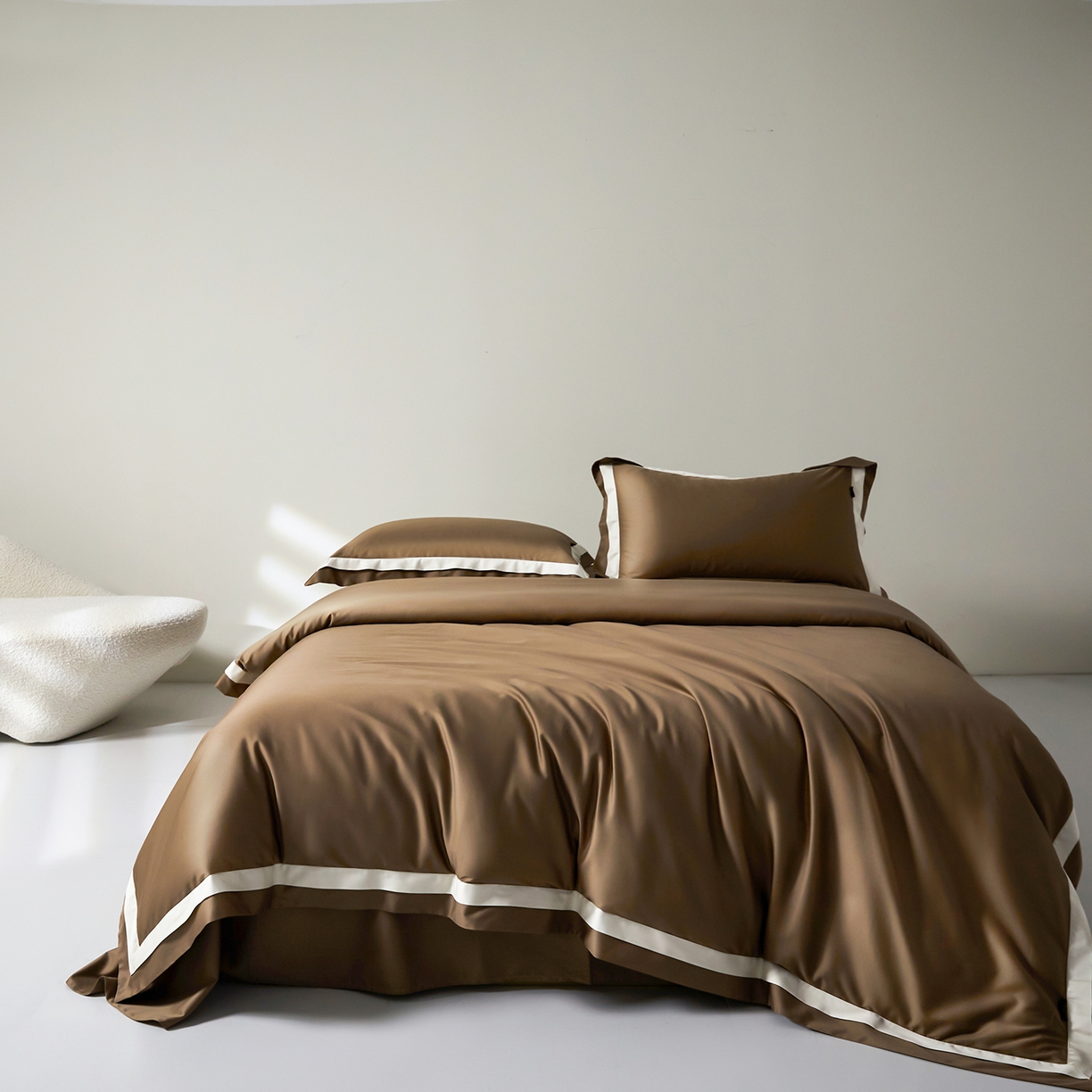 91家纺网 家纺一手货源 找家纺 （总）群鹿蚕丝羽绒馆 2025新款A类100支全棉高支高密带边双拼角四件套-幻境系列