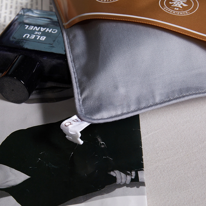 91家纺网 家纺一手货源 找家纺 群鹿蚕丝羽绒馆 【柞蚕丝填充可质检】2025新款长绒棉高支纯色蚕丝被可自由组合子母被 高级灰