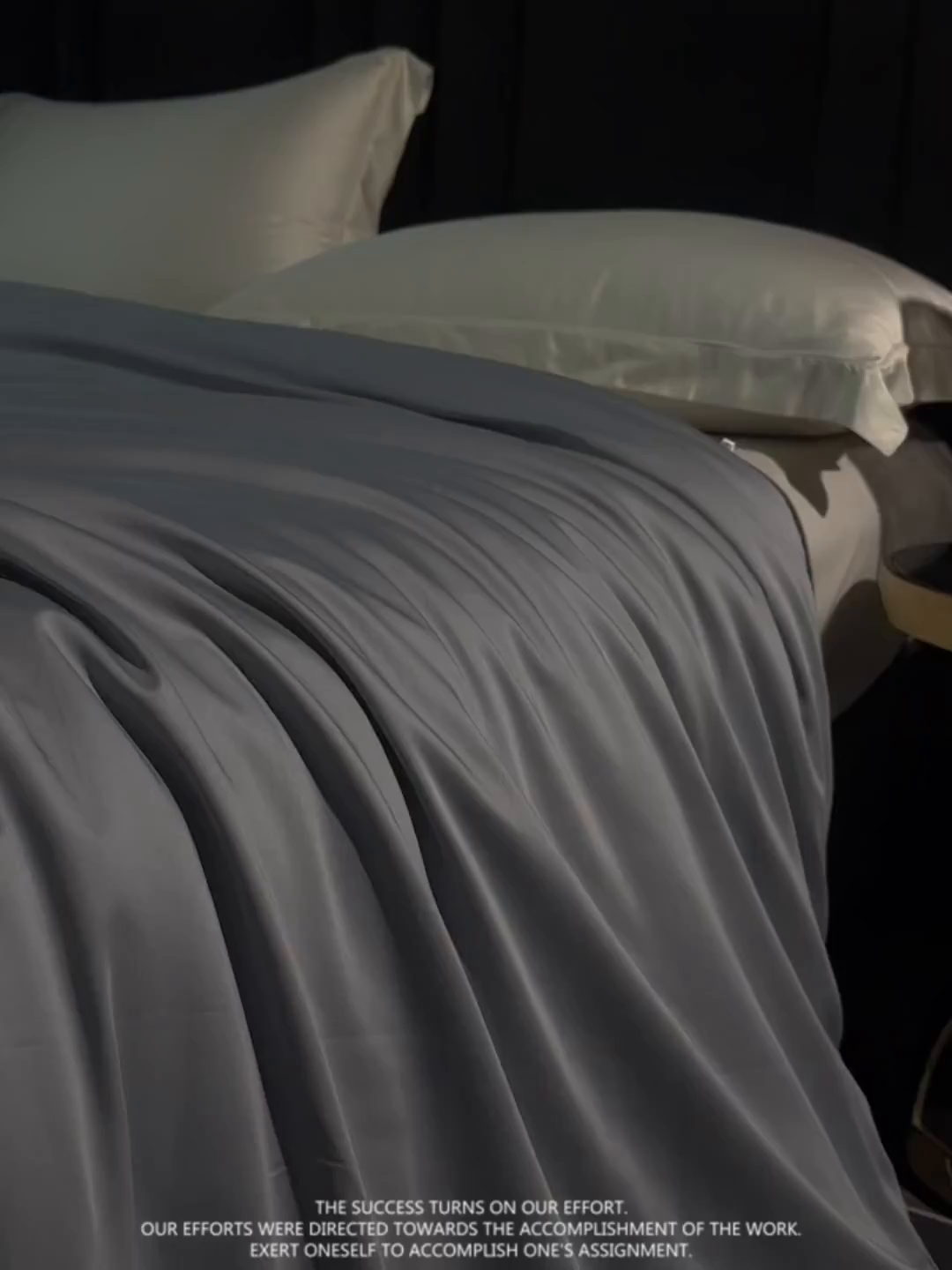 91家纺网 家纺一手货源 找家纺 群鹿蚕丝羽绒馆 【柞蚕丝填充可质检】2025新款长绒棉高支纯色蚕丝被可自由组合子母被 高级灰