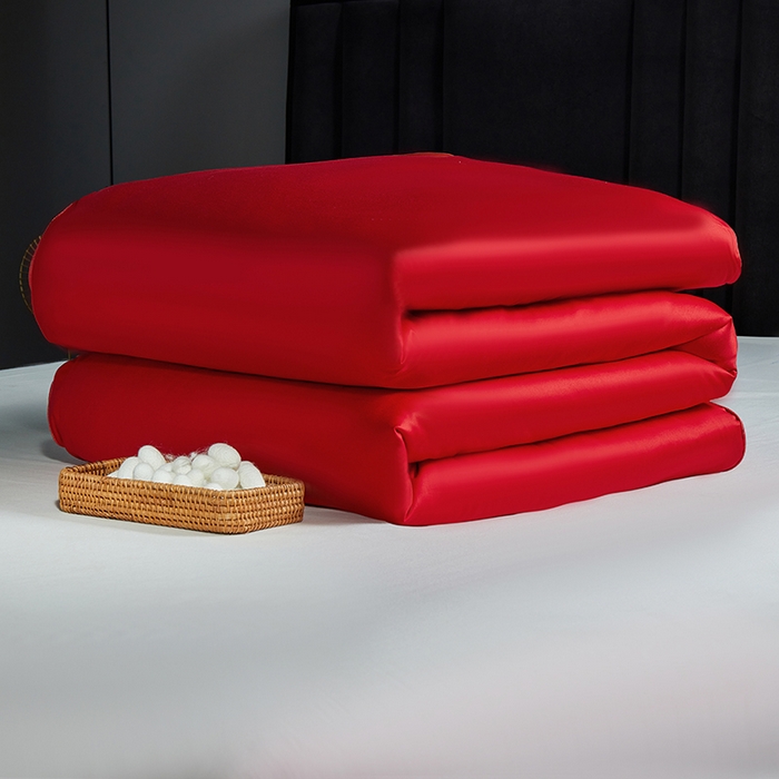 91家纺网 家纺一手货源 找家纺 群鹿蚕丝羽绒馆 【柞蚕丝填充可质检】2025新款长绒棉高支纯色蚕丝被可自由组合子母被 红