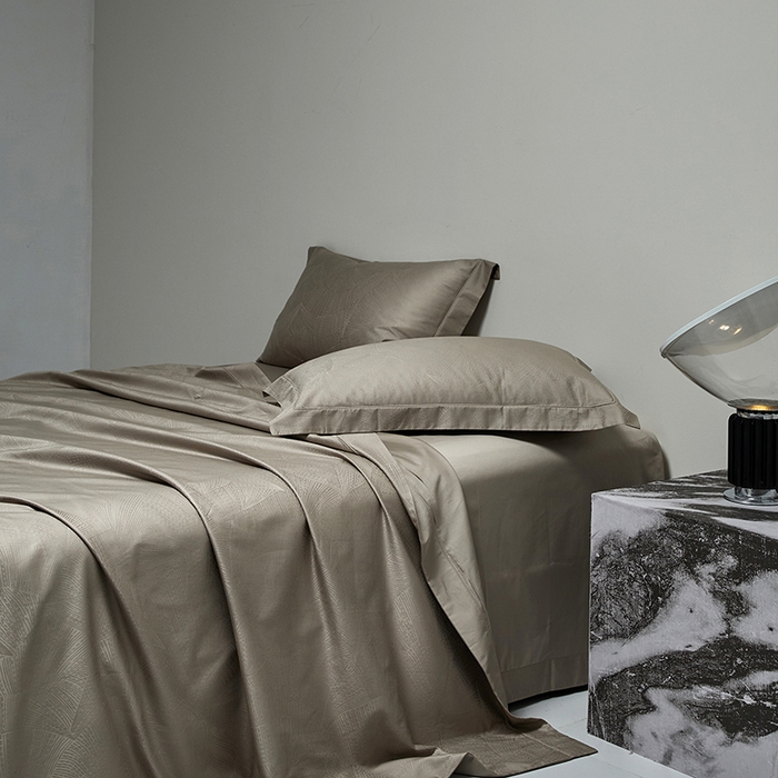 91家纺网 家纺一手货源 找家纺 （总）群鹿蚕丝羽绒馆 2025新款100%全棉高支高密100S花边埋绳四件套-爱丽斯系列