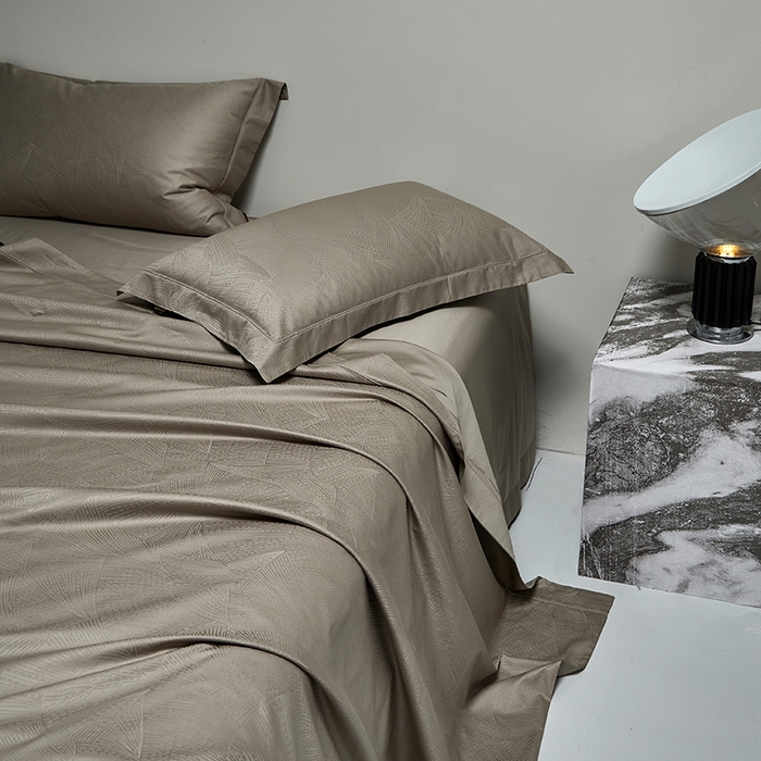 91家纺网 家纺一手货源 找家纺 （总）群鹿蚕丝羽绒馆 2025新款100%全棉高支高密100S花边埋绳四件套-爱丽斯系列