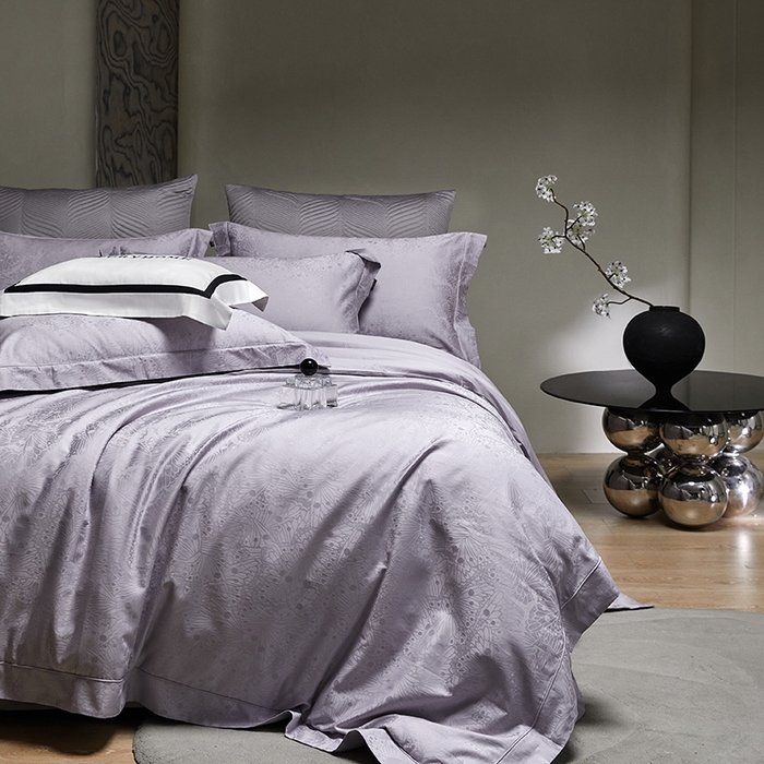 91家纺网 家纺一手货源 找家纺 群鹿蚕丝羽绒馆 2025新款100%全棉高支高密100S花边埋绳四件套-爱丽斯系列 爱丽丝-雨洛065