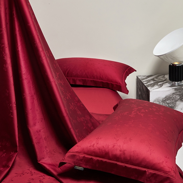 91家纺网 家纺一手货源 找家纺 群鹿蚕丝羽绒馆 2025新款100%全棉高支高密100S花边埋绳四件套-爱丽斯系列 爱丽丝 069诗娜