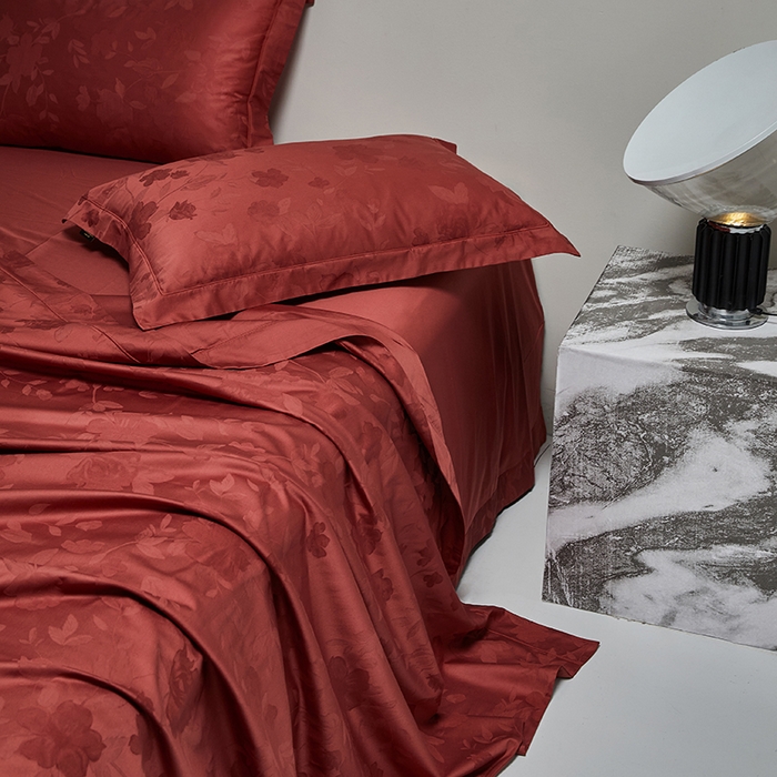 91家纺网 家纺一手货源 找家纺 群鹿蚕丝羽绒馆 2025新款100%全棉高支高密100S花边埋绳四件套-爱丽斯系列 爱丽丝 076倾城