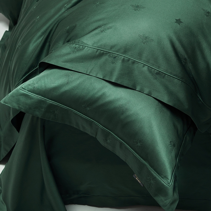 91家纺网 家纺一手货源 找家纺 群鹿蚕丝羽绒馆 2025新款100%全棉高支高密100S花边埋绳四件套-爱丽斯系列 爱丽丝-格伦012