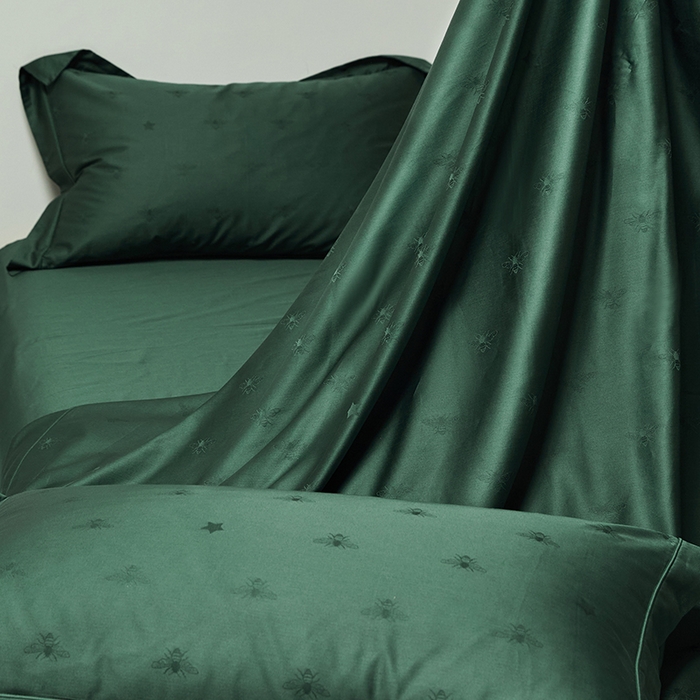 91家纺网 家纺一手货源 找家纺 群鹿蚕丝羽绒馆 2025新款100%全棉高支高密100S花边埋绳四件套-爱丽斯系列 爱丽丝-格伦012