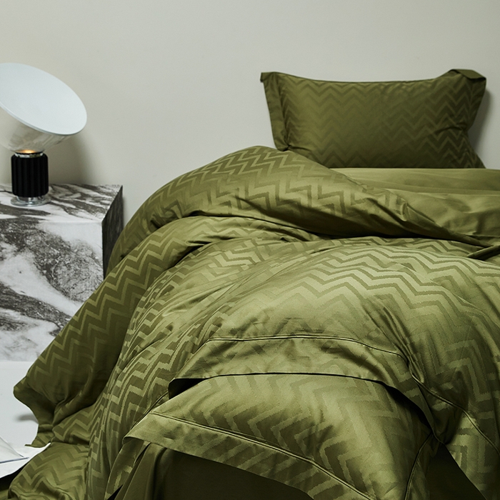 91家纺网 家纺一手货源 找家纺 群鹿蚕丝羽绒馆 2025新款100%全棉高支高密100S花边埋绳四件套-爱丽斯系列 爱丽丝-温妮莎013