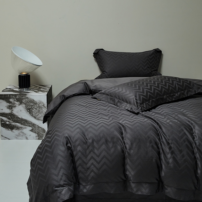 91家纺网 家纺一手货源 找家纺 群鹿蚕丝羽绒馆 2025新款100%全棉高支高密100S花边埋绳四件套-爱丽斯系列 爱丽丝-温妮莎031