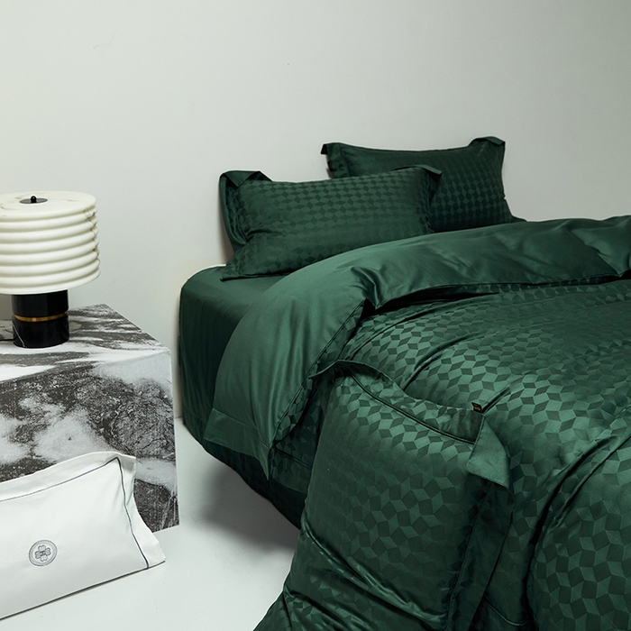 91家纺网 家纺一手货源 找家纺 群鹿蚕丝羽绒馆 2025新款100%全棉高支高密100S花边埋绳四件套-爱丽斯系列 爱丽丝-雾都伦敦012