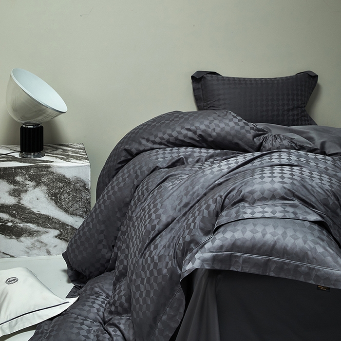 91家纺网 家纺一手货源 找家纺 群鹿蚕丝羽绒馆 2025新款100%全棉高支高密100S花边埋绳四件套-爱丽斯系列 爱丽丝-雾都伦敦029