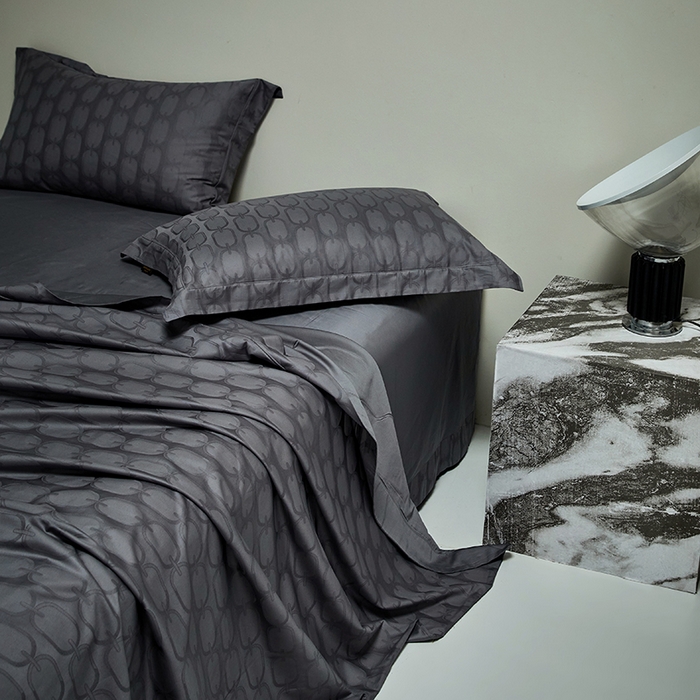 91家纺网 家纺一手货源 找家纺 群鹿蚕丝羽绒馆 2025新款100%全棉高支高密100S花边埋绳四件套-爱丽斯系列 爱丽丝-伊索029