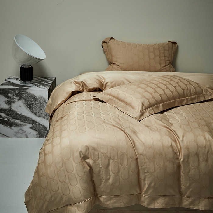 91家纺网 家纺一手货源 找家纺 群鹿蚕丝羽绒馆 2025新款100%全棉高支高密100S花边埋绳四件套-爱丽斯系列 爱丽丝-伊索037