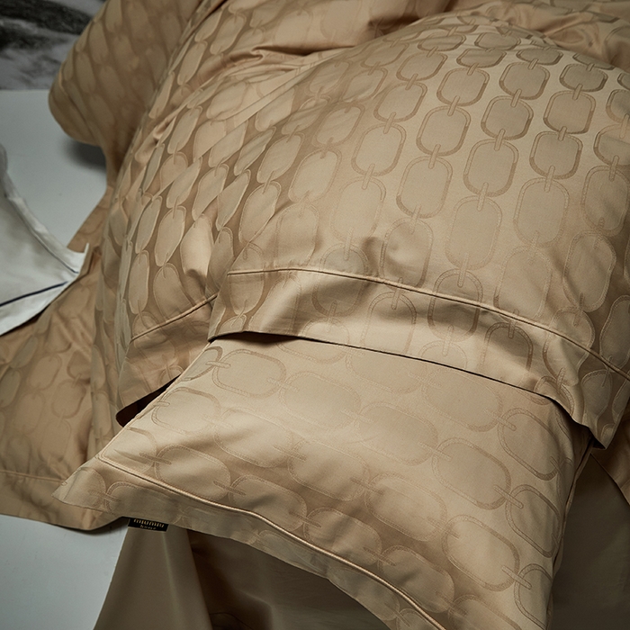 91家纺网 家纺一手货源 找家纺 群鹿蚕丝羽绒馆 2025新款100%全棉高支高密100S花边埋绳四件套-爱丽斯系列 爱丽丝-伊索037