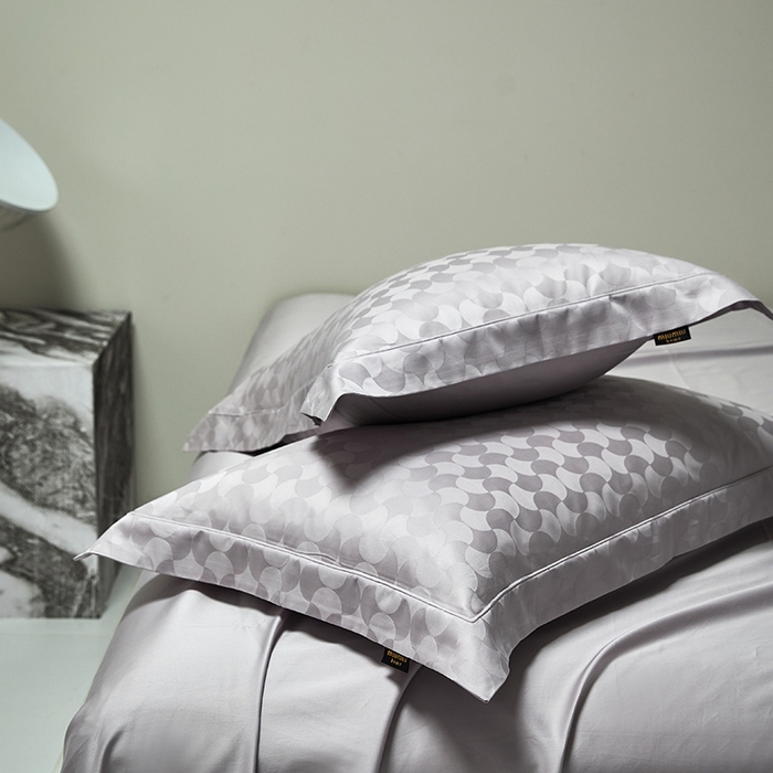 91家纺网 家纺一手货源 找家纺 群鹿蚕丝羽绒馆 2025新款100%全棉高支高密100S花边埋绳四件套-爱丽斯系列 爱丽丝-月石浪漫051