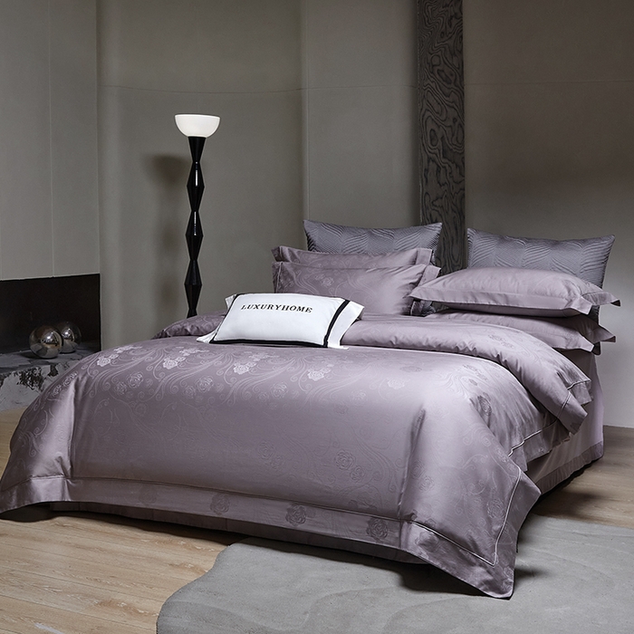 91家纺网 家纺一手货源 找家纺 群鹿蚕丝羽绒馆 2025新款100%全棉高支高密100S花边埋绳四件套-爱丽斯系列 爱丽丝-晚樱024