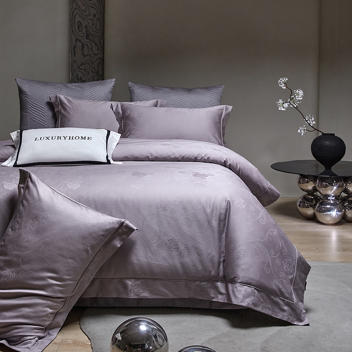 91家纺网 家纺一手货源 找家纺 群鹿蚕丝羽绒馆 2025新款100%全棉高支高密100S花边埋绳四件套-爱丽斯系列 爱丽丝-晚樱024