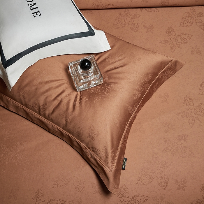 91家纺网 家纺一手货源 找家纺 群鹿蚕丝羽绒馆 2025新款100%全棉高支高密100S花边埋绳四件套-爱丽斯系列 爱丽丝-星曼043